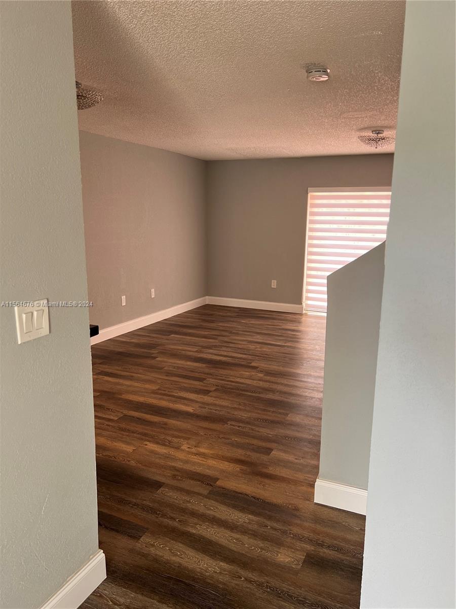 WEITZER SERENA LAKES TOWN - Residential Lease