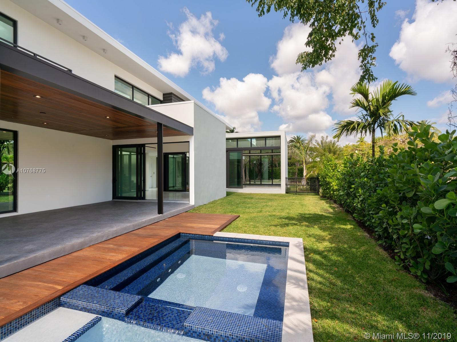 BRICKELLS FLAGLER - Residential