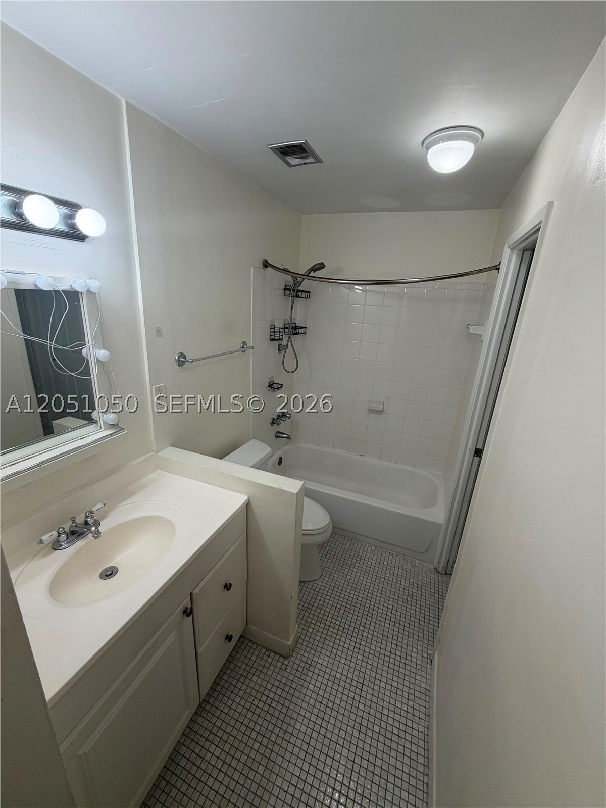 PINE GROVE CONDO - Residential Lease
