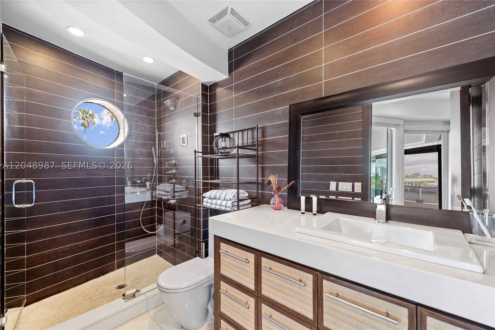 EASTERN SHORES 1ST ADDN - Residential Lease
