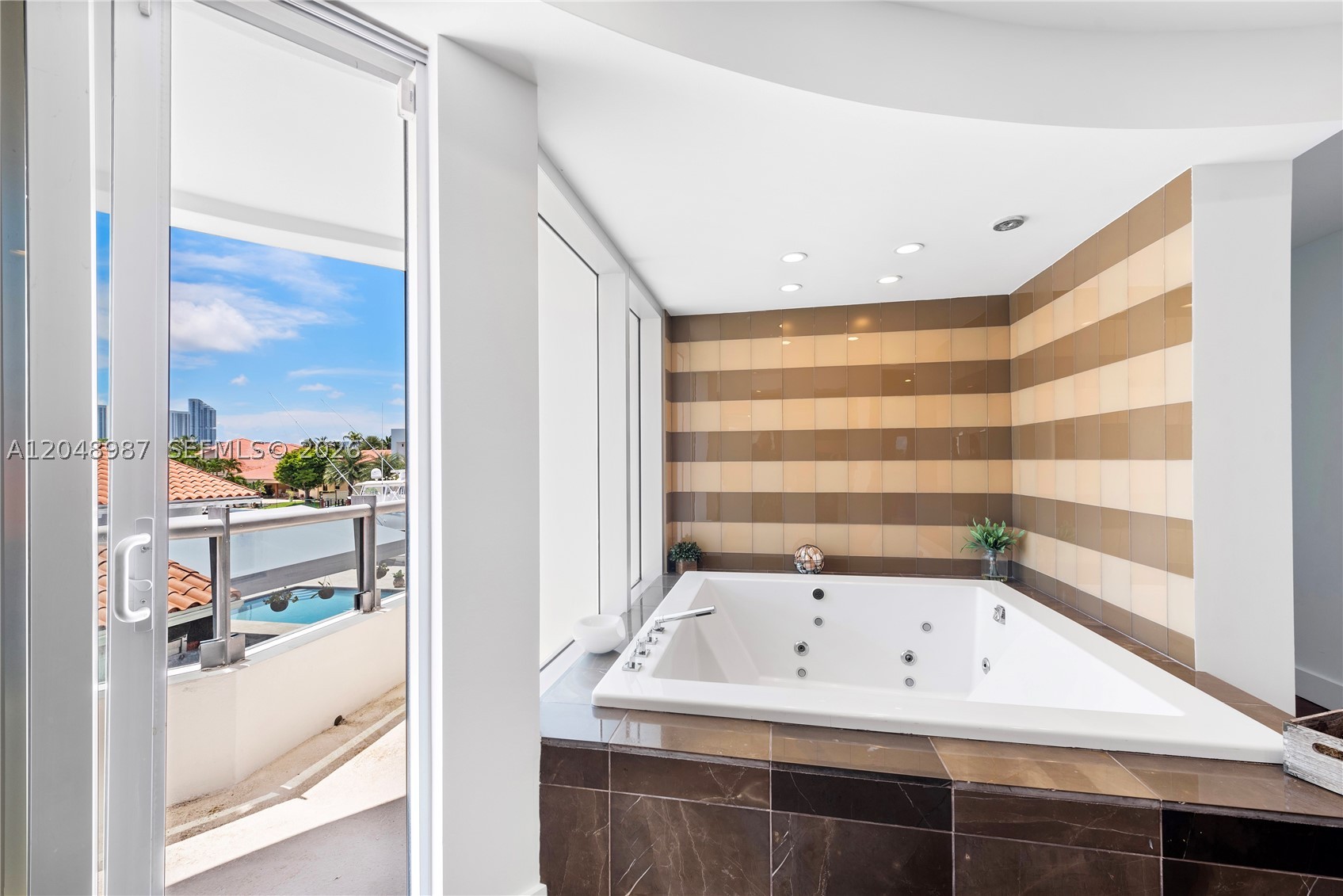 EASTERN SHORES 1ST ADDN - Residential Lease