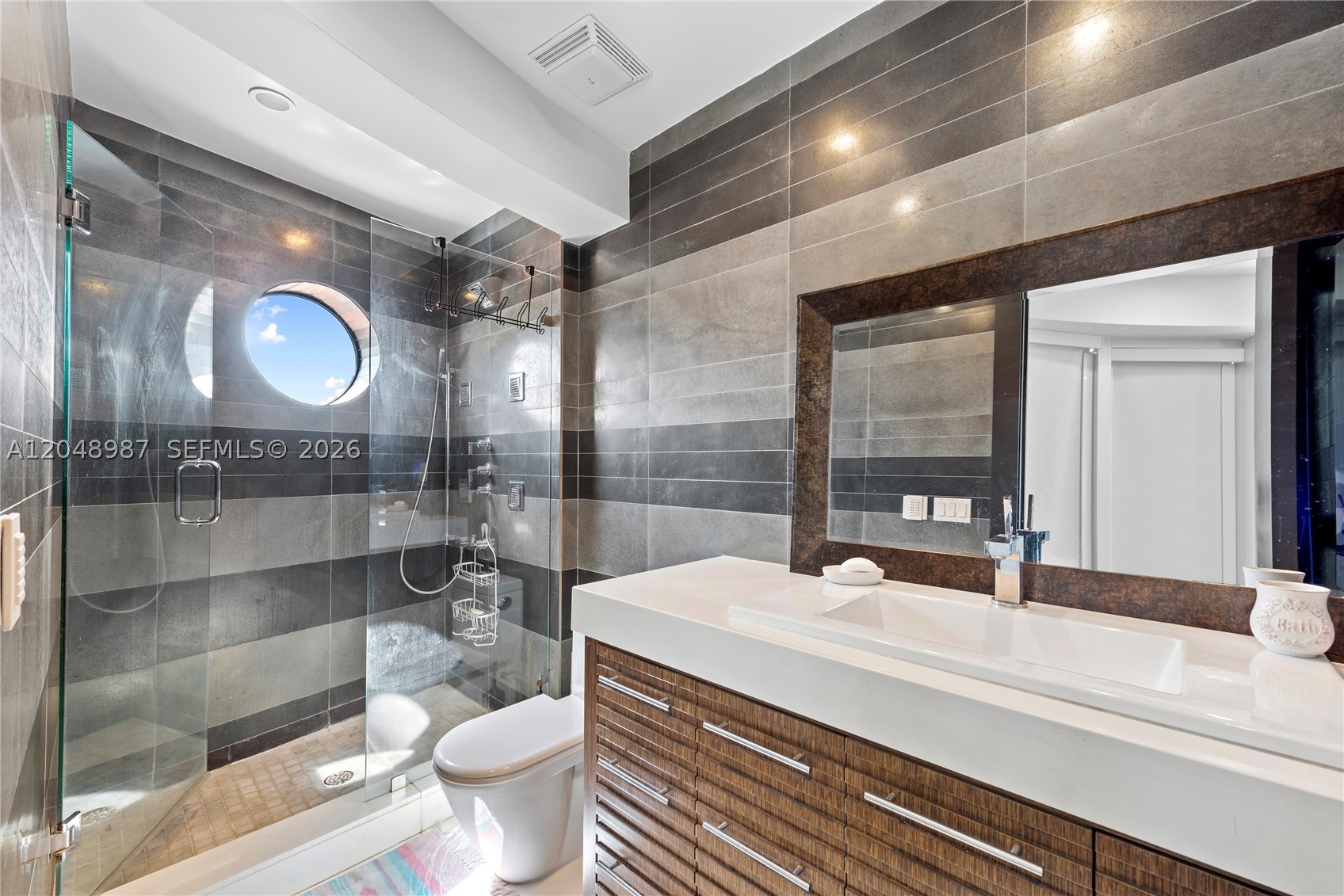 EASTERN SHORES 1ST ADDN - Residential Lease
