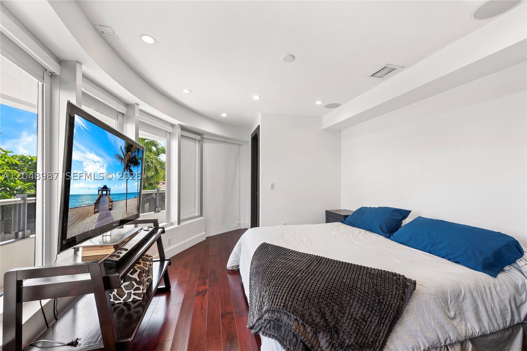 EASTERN SHORES 1ST ADDN - Residential Lease