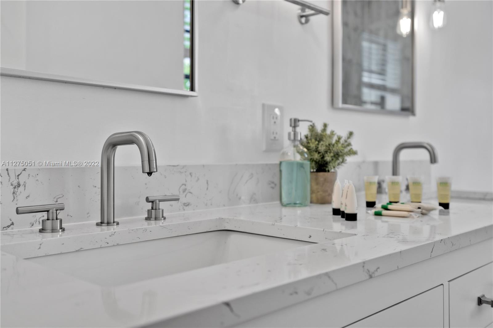 GROVE PARK - Residential Lease