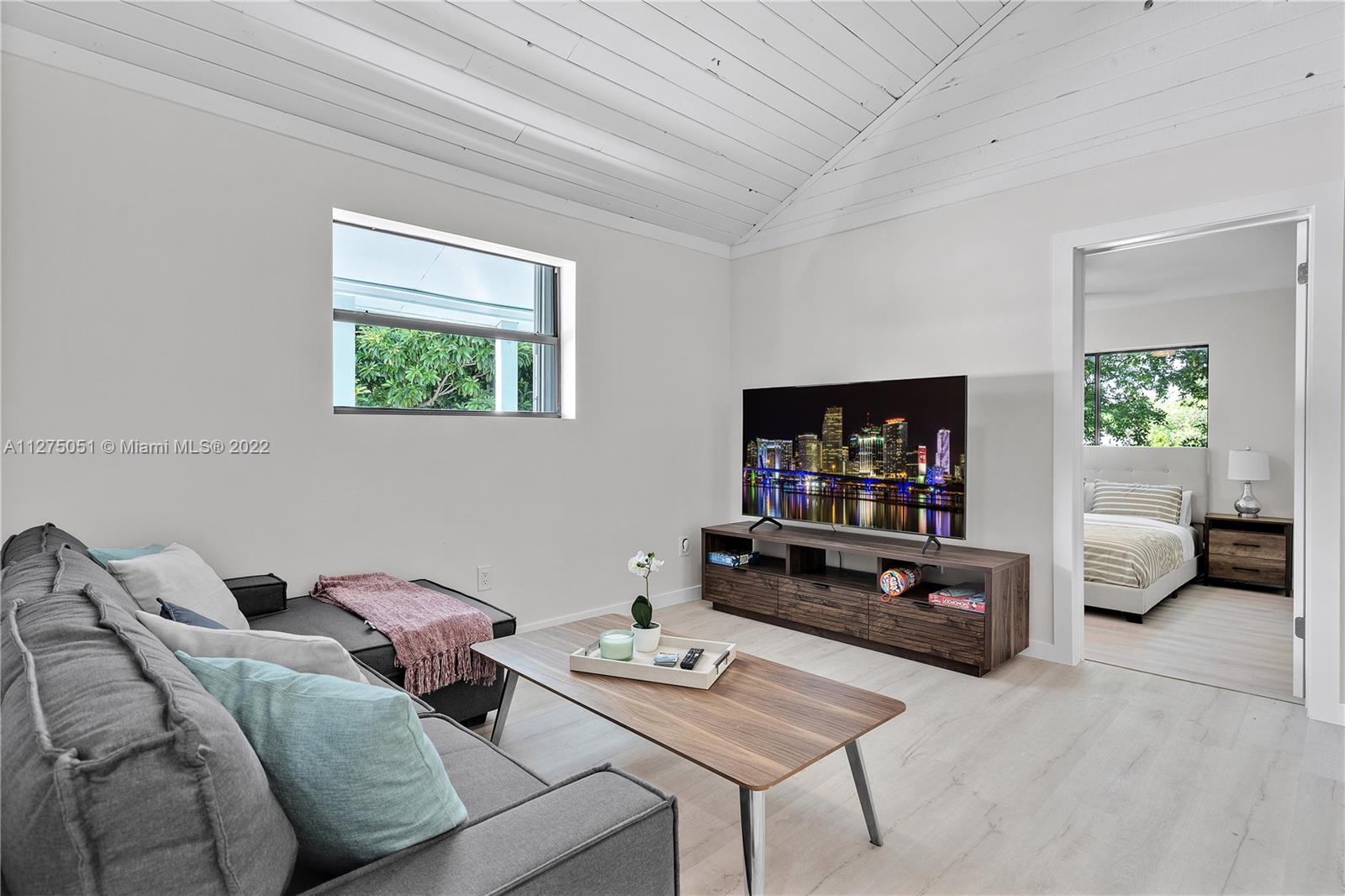 GROVE PARK - Residential Lease