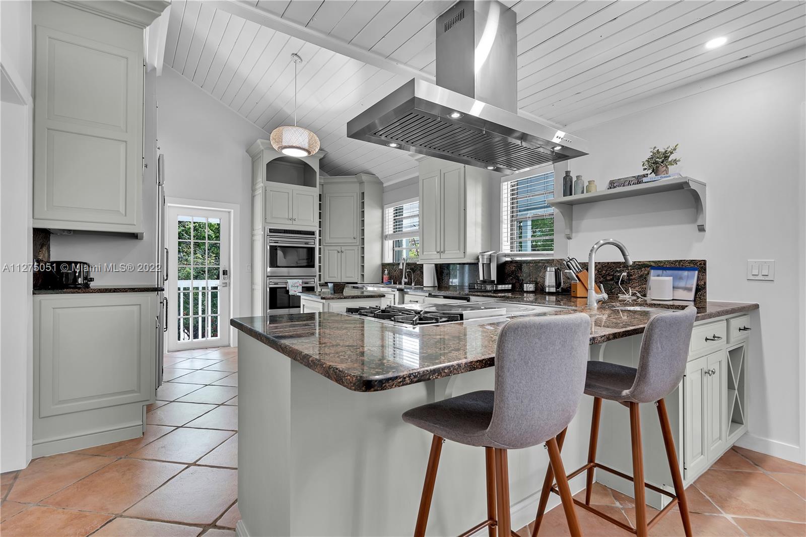 GROVE PARK - Residential Lease