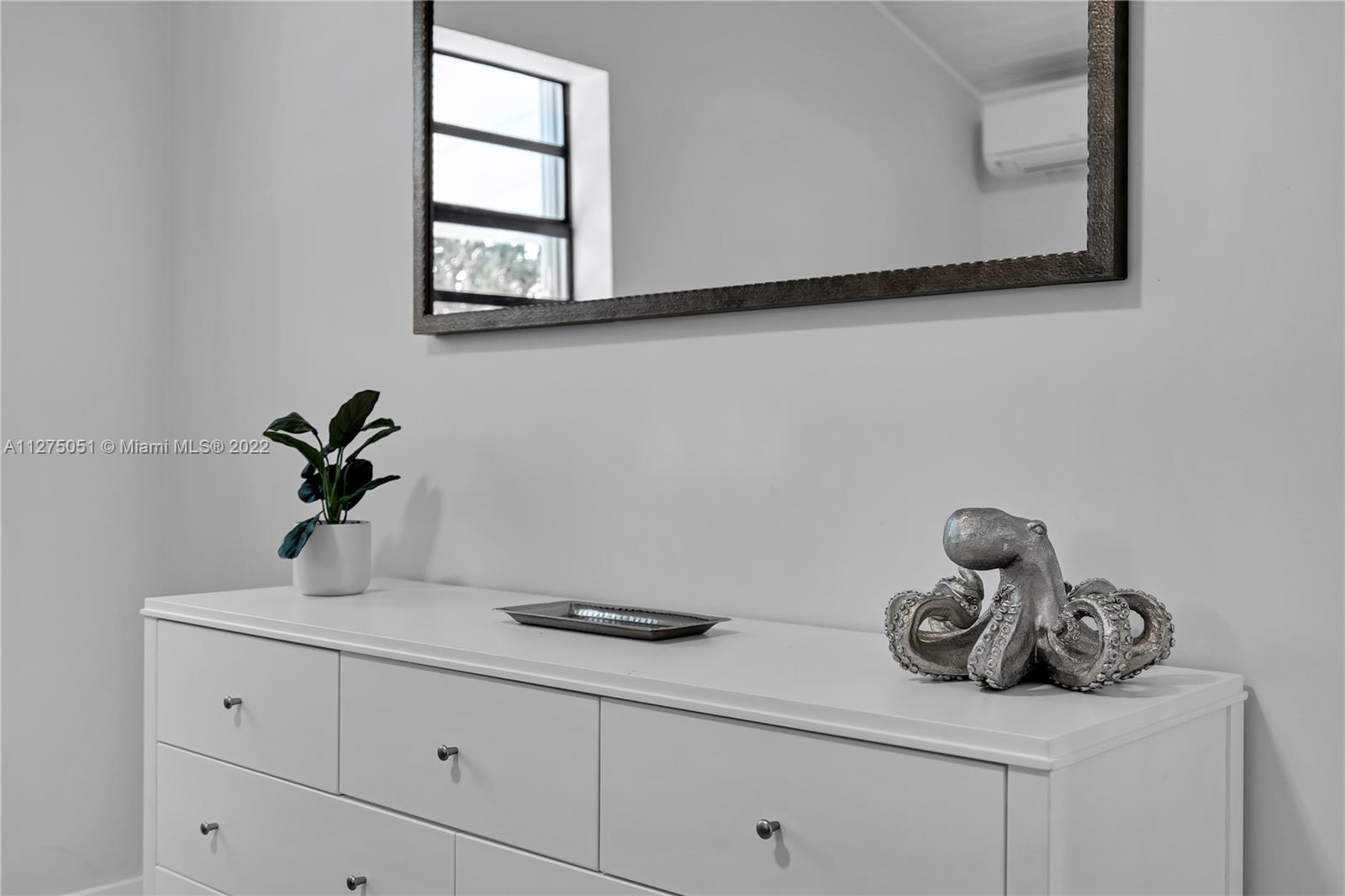 GROVE PARK - Residential Lease