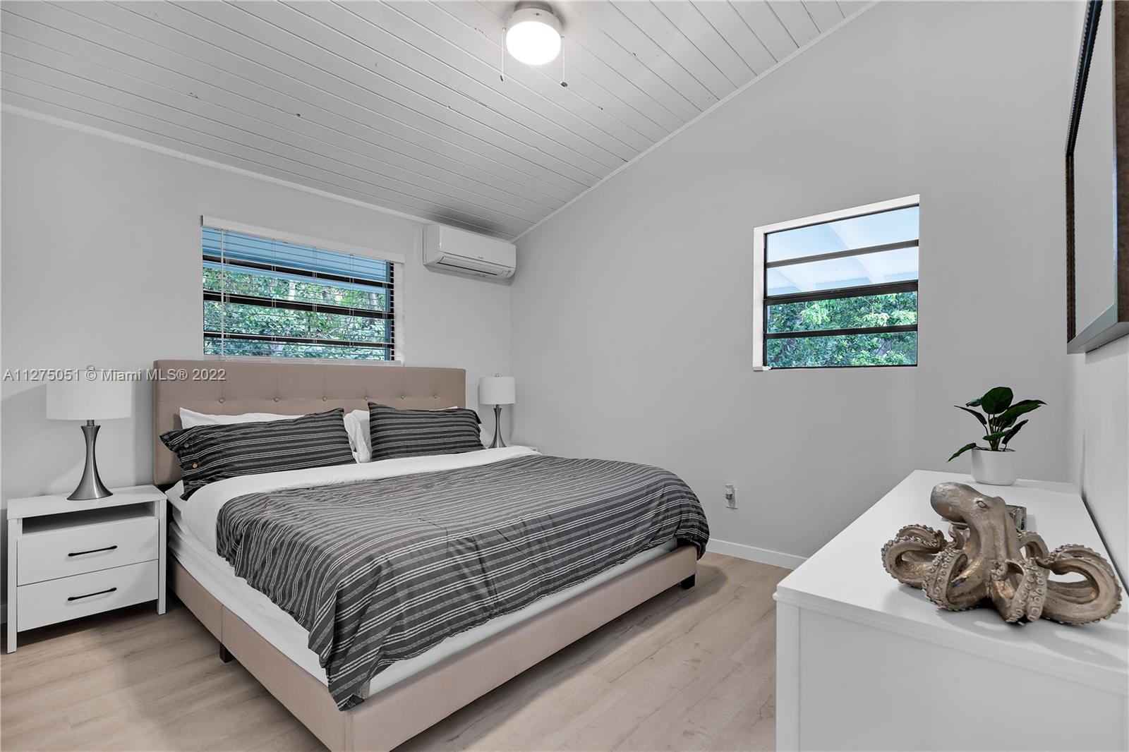 GROVE PARK - Residential Lease