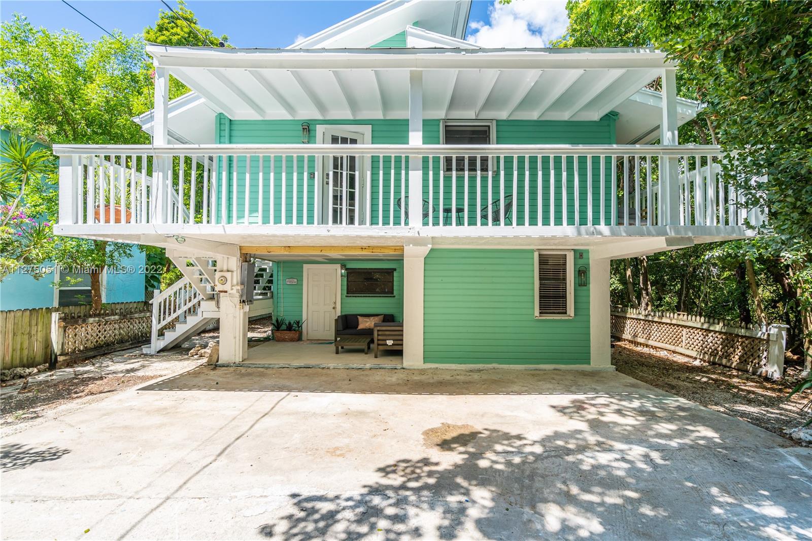 GROVE PARK - Residential Lease