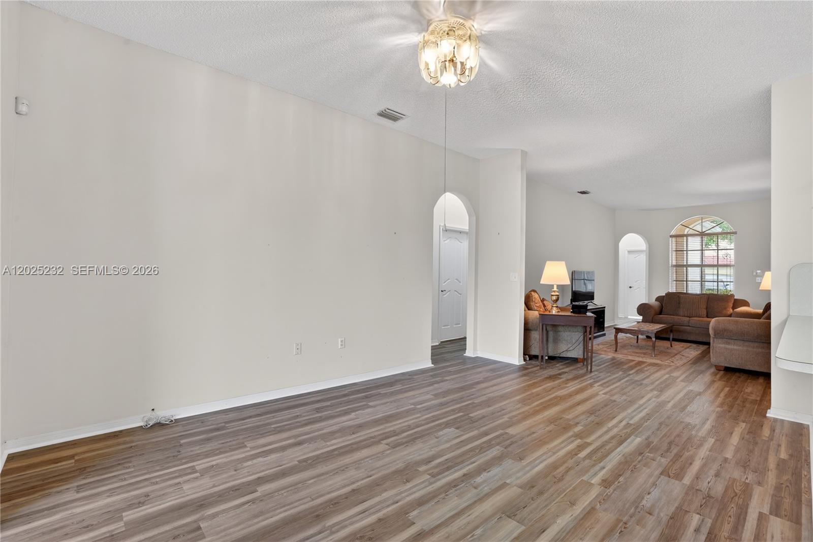 DUNWOODIE AT KEYS GATE - Residential Lease