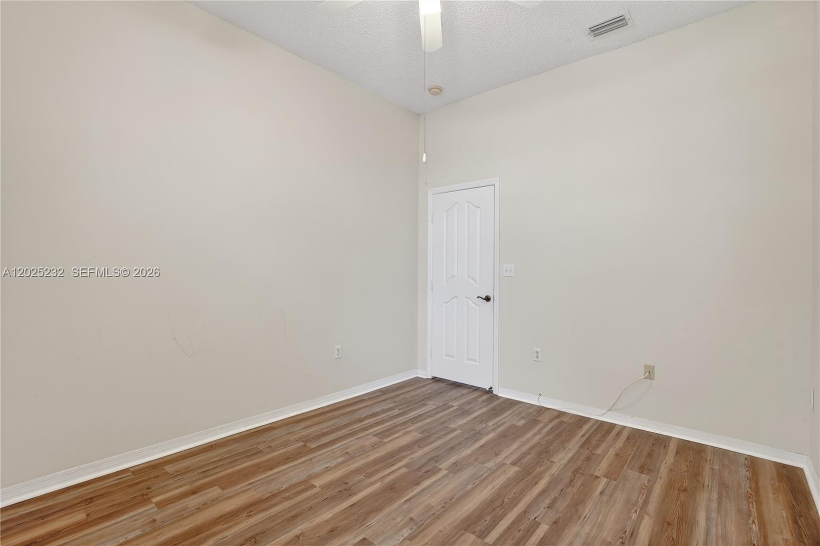 DUNWOODIE AT KEYS GATE - Residential Lease