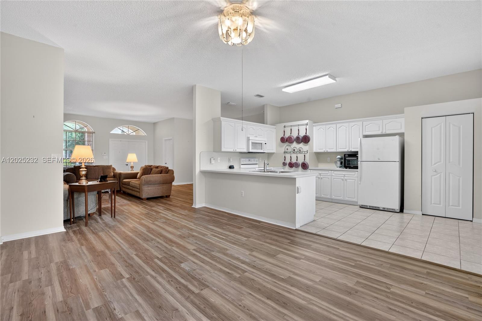 DUNWOODIE AT KEYS GATE - Residential Lease
