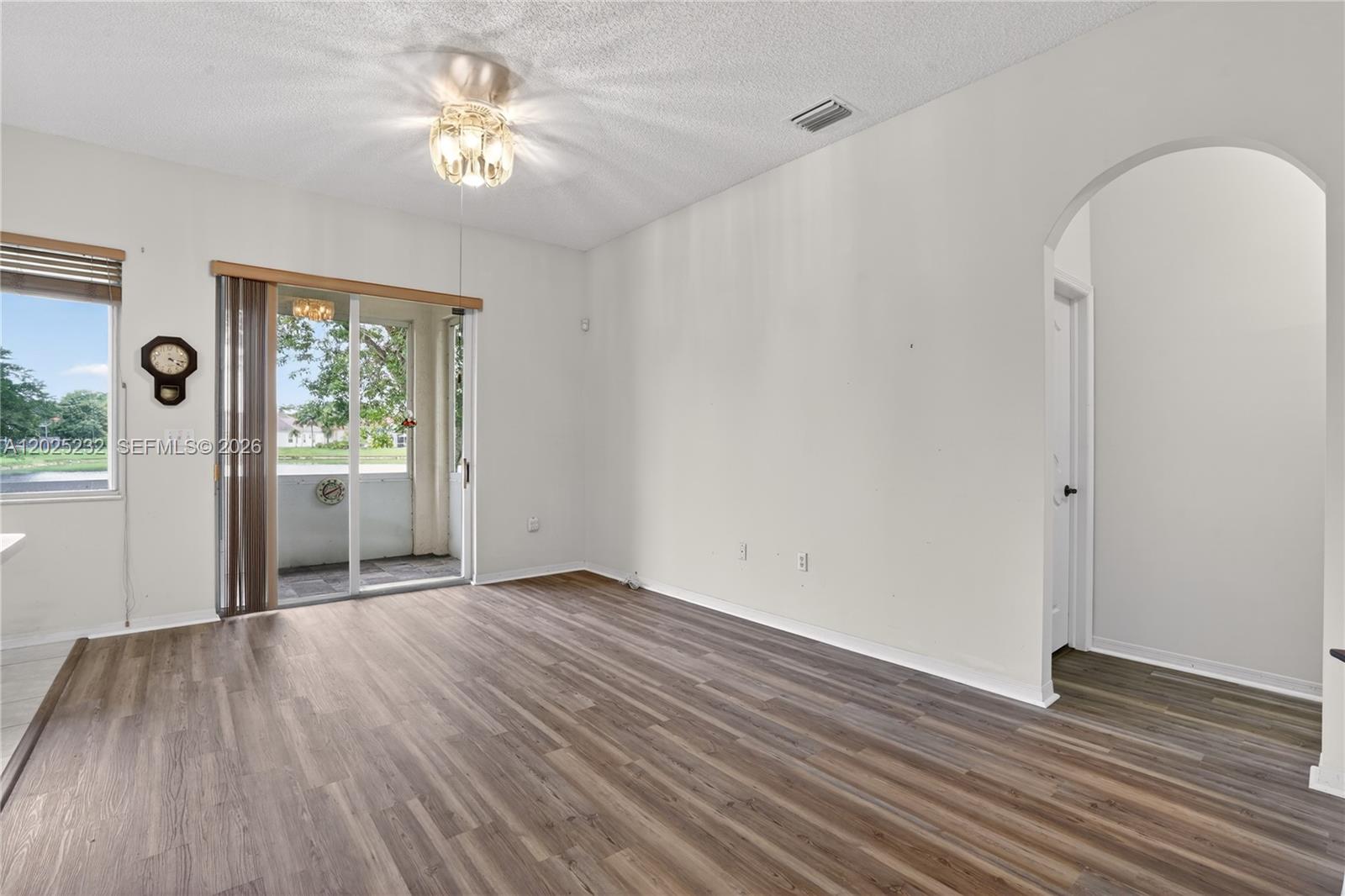 DUNWOODIE AT KEYS GATE - Residential Lease