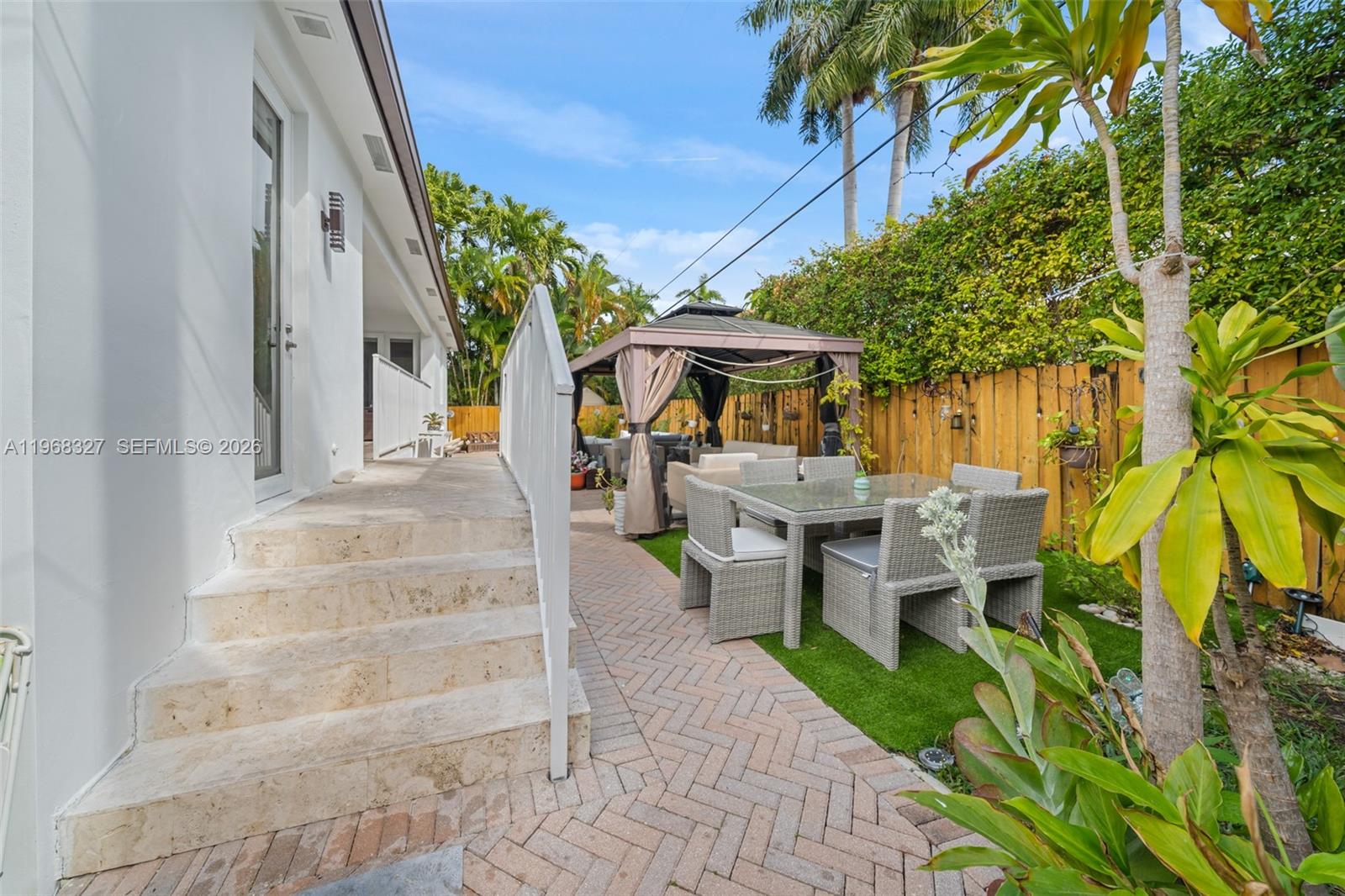 NORTH BAY ISLAND - Residential