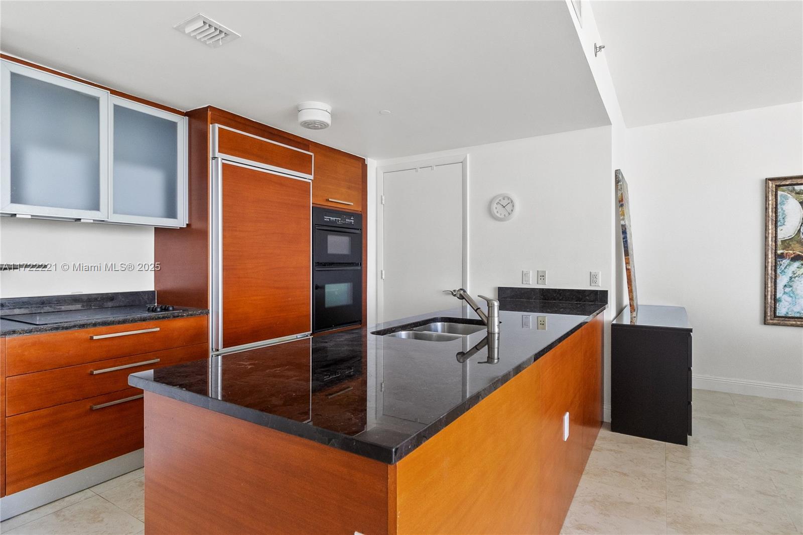 BEACH CLUB TWO CONDO - Residential
