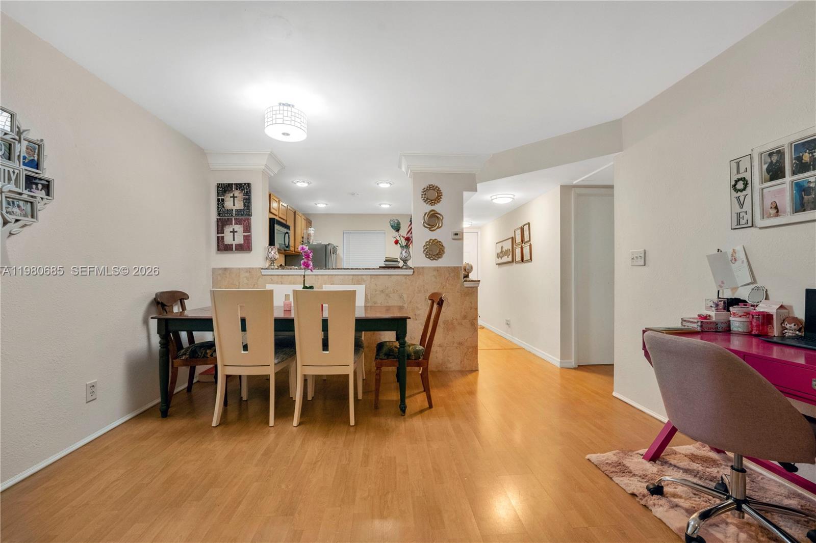 GATELAND VILLAGE SEC G CO - Residential