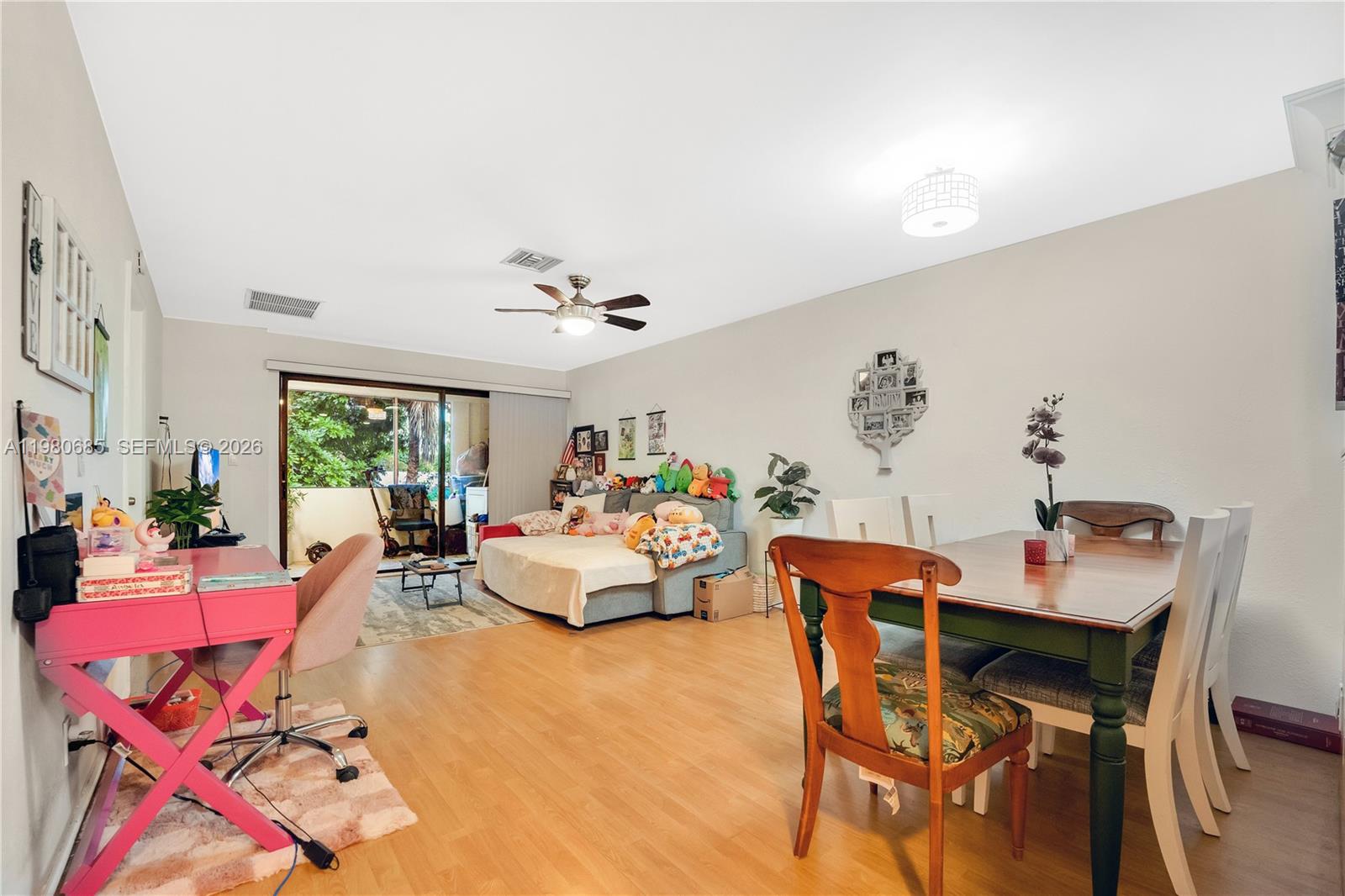 GATELAND VILLAGE SEC G CO - Residential