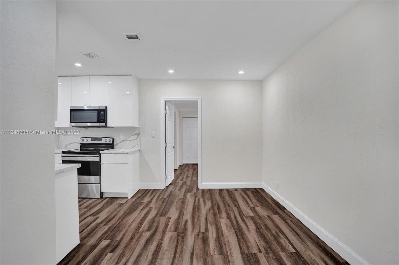 NORTH ANDREWS TERRACE FIR - Residential