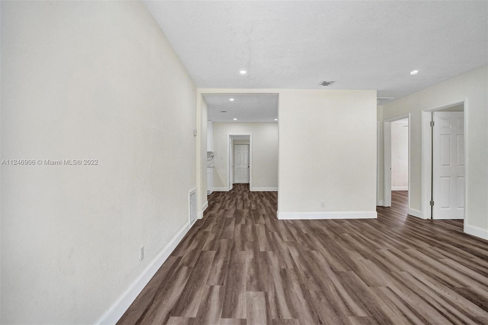 NORTH ANDREWS TERRACE FIR - Residential