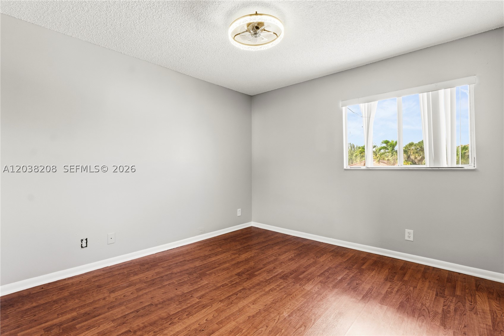 BOCA SPRINGS - Residential Lease