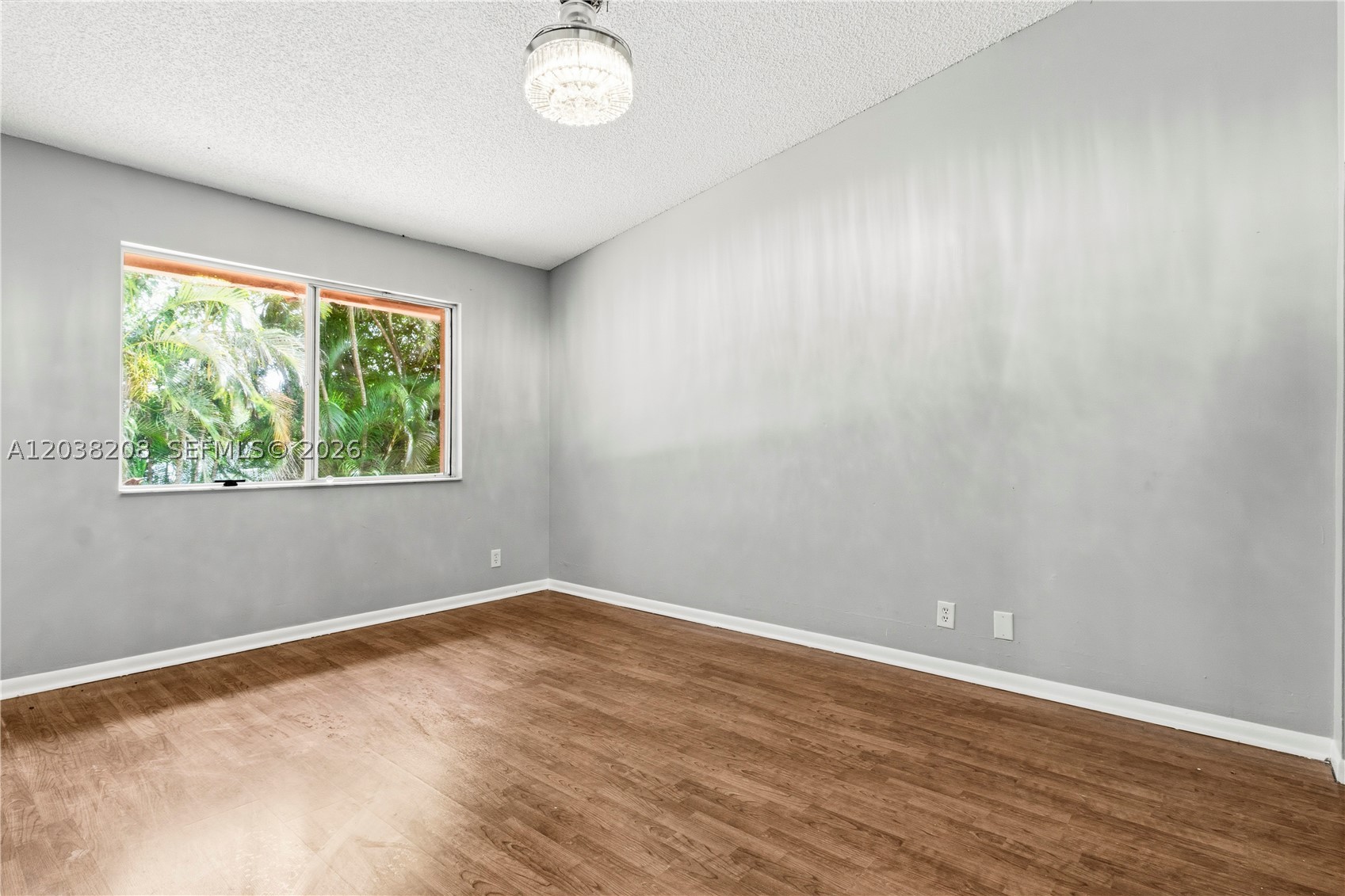 BOCA SPRINGS - Residential Lease