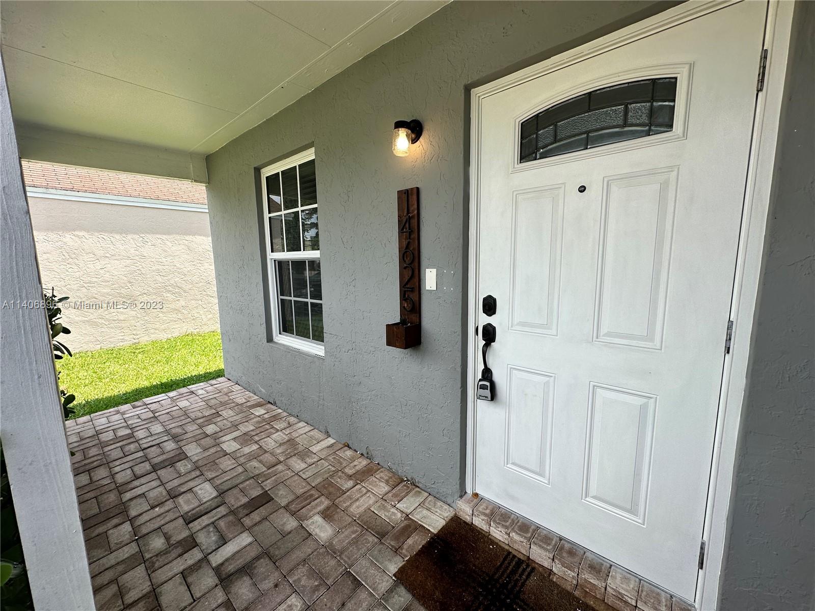DEERWOOD PART IV - Residential Lease