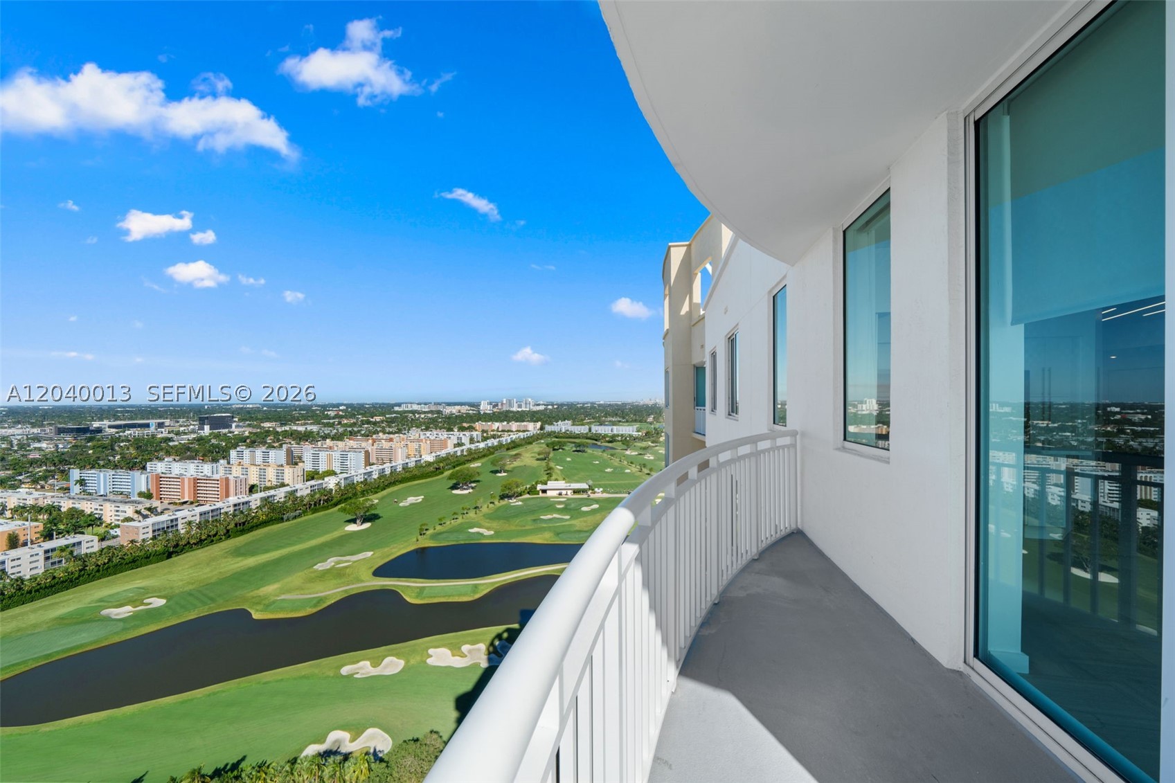 DUO CONDOMINIUM WEST - Residential