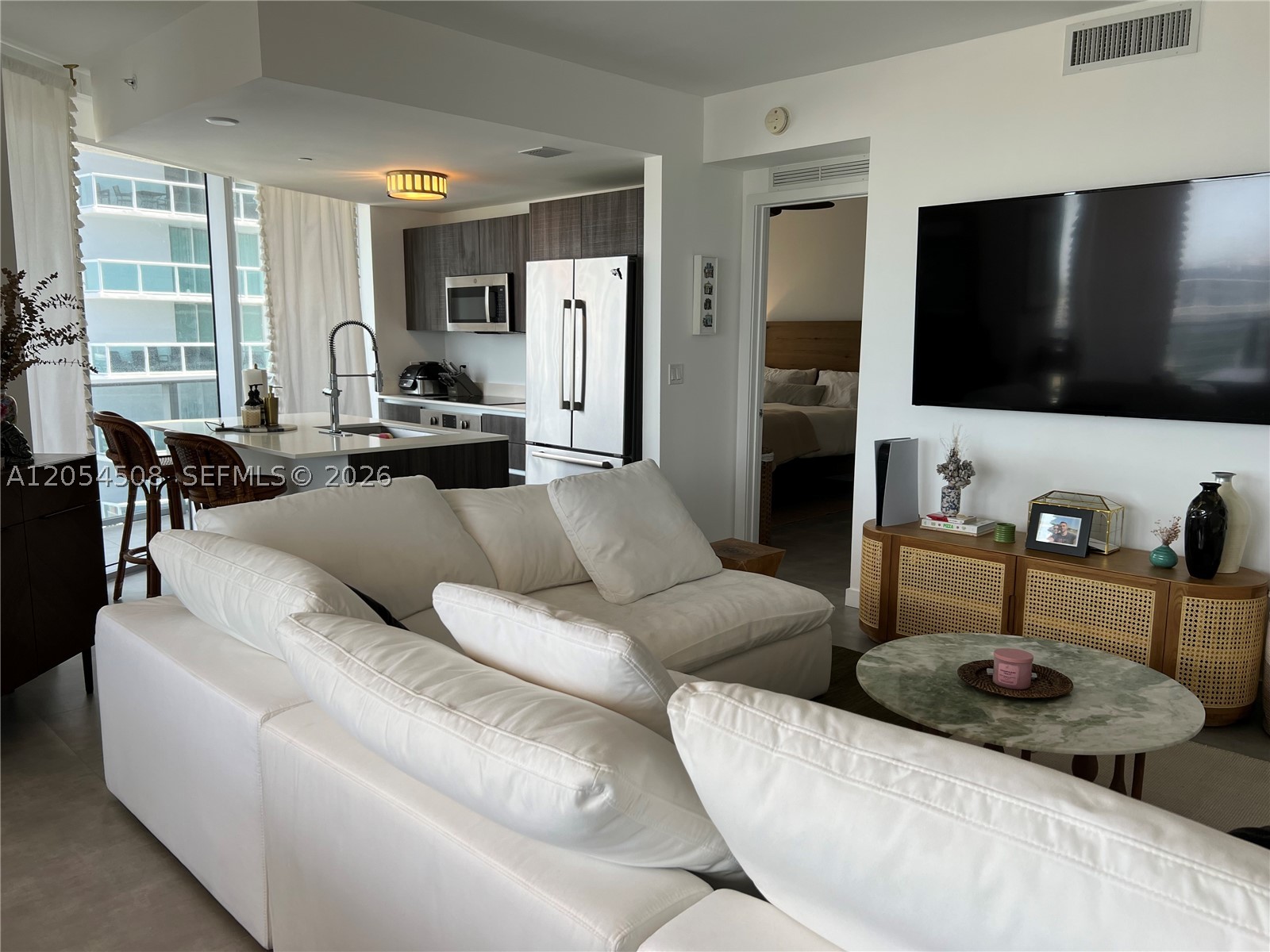 ARIA ON THE BAY CONDO - Residential Lease