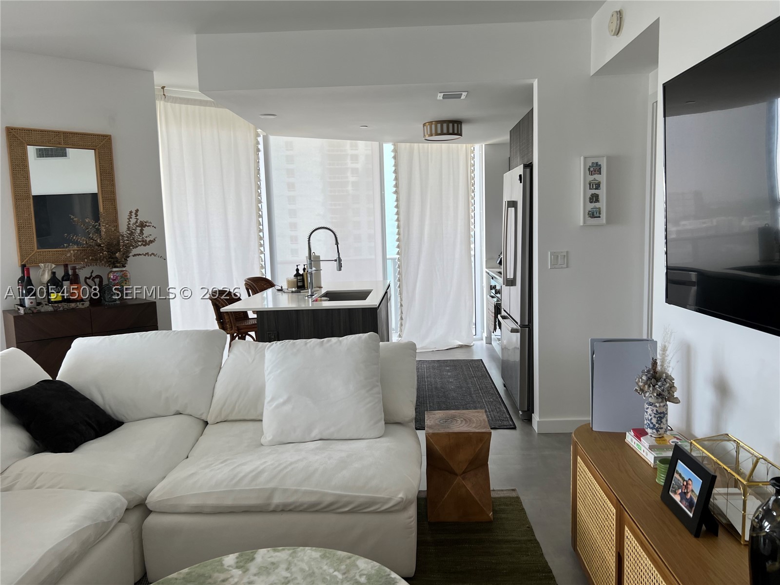ARIA ON THE BAY CONDO - Residential Lease