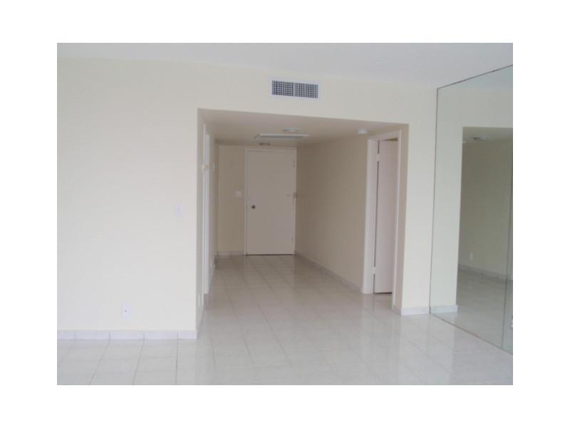 KING COLE CONDO - Residential Lease