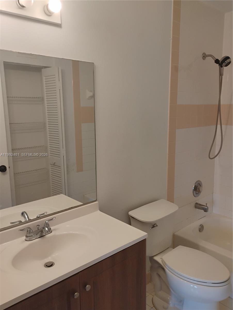 GARDENS OF SUNRISE CONDO - Residential