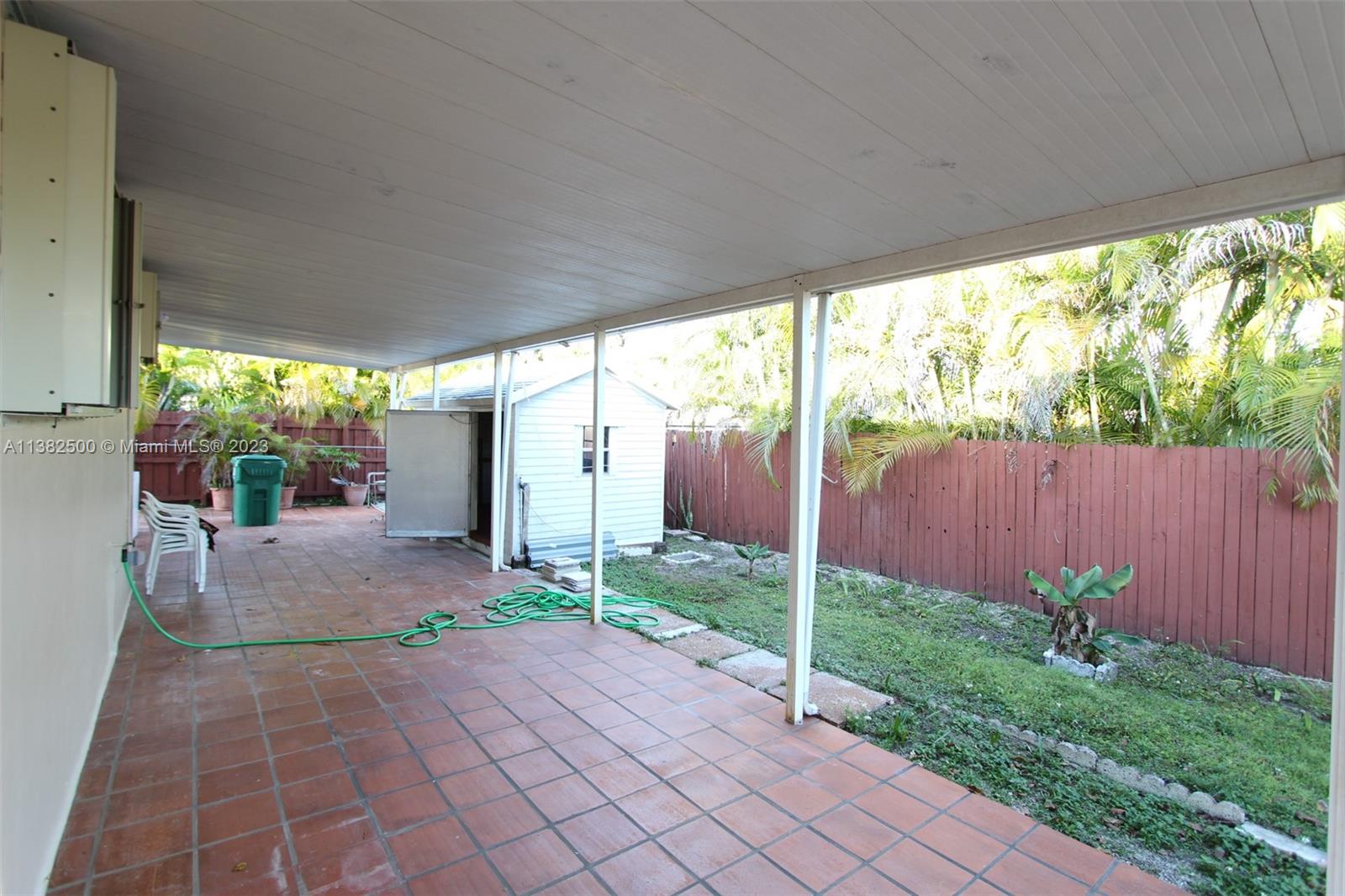 SUGAR TREE GROVE SUB - Residential Lease
