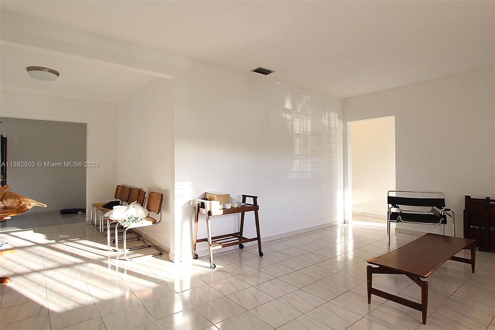 SUGAR TREE GROVE SUB - Residential Lease