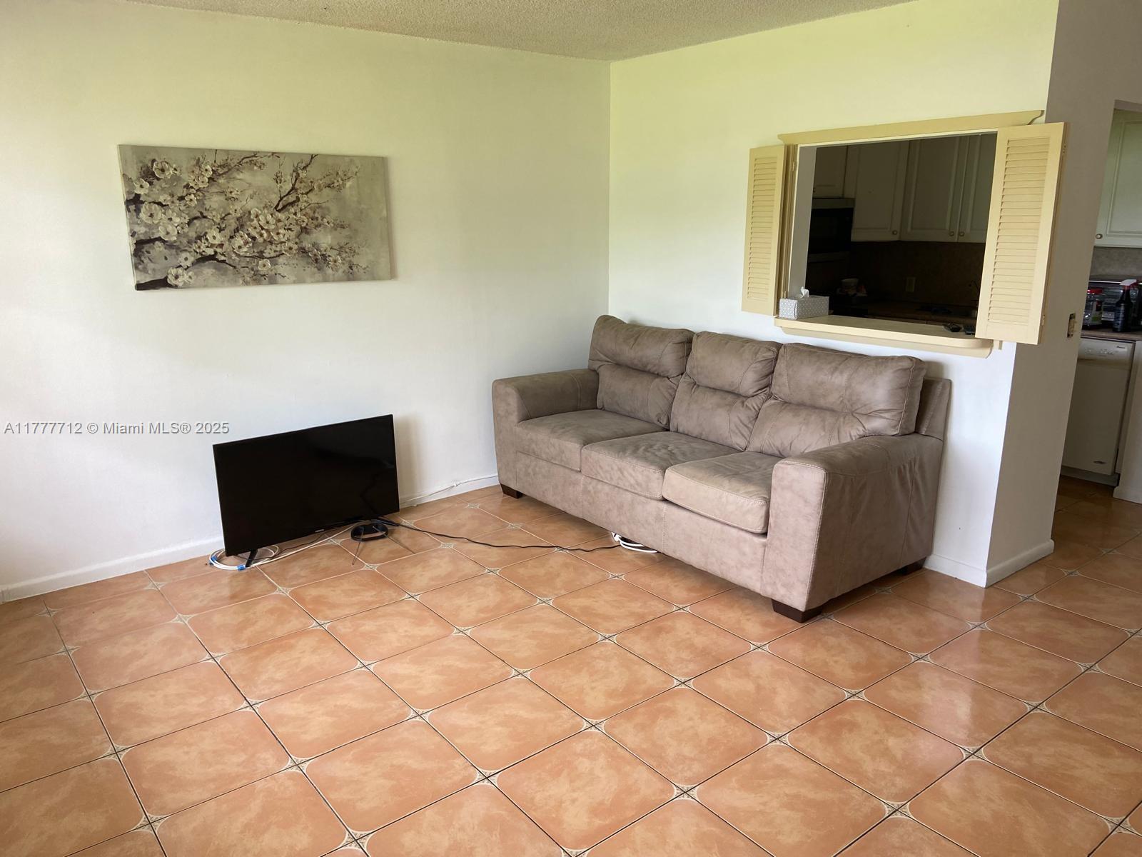 FANSHAW AT CENTURY VILLAG - Residential Lease