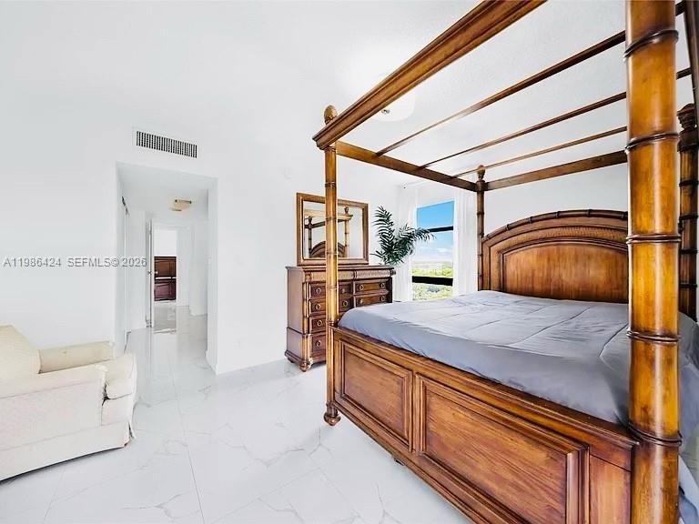 CORONADO CONDO- TOWER II - Residential