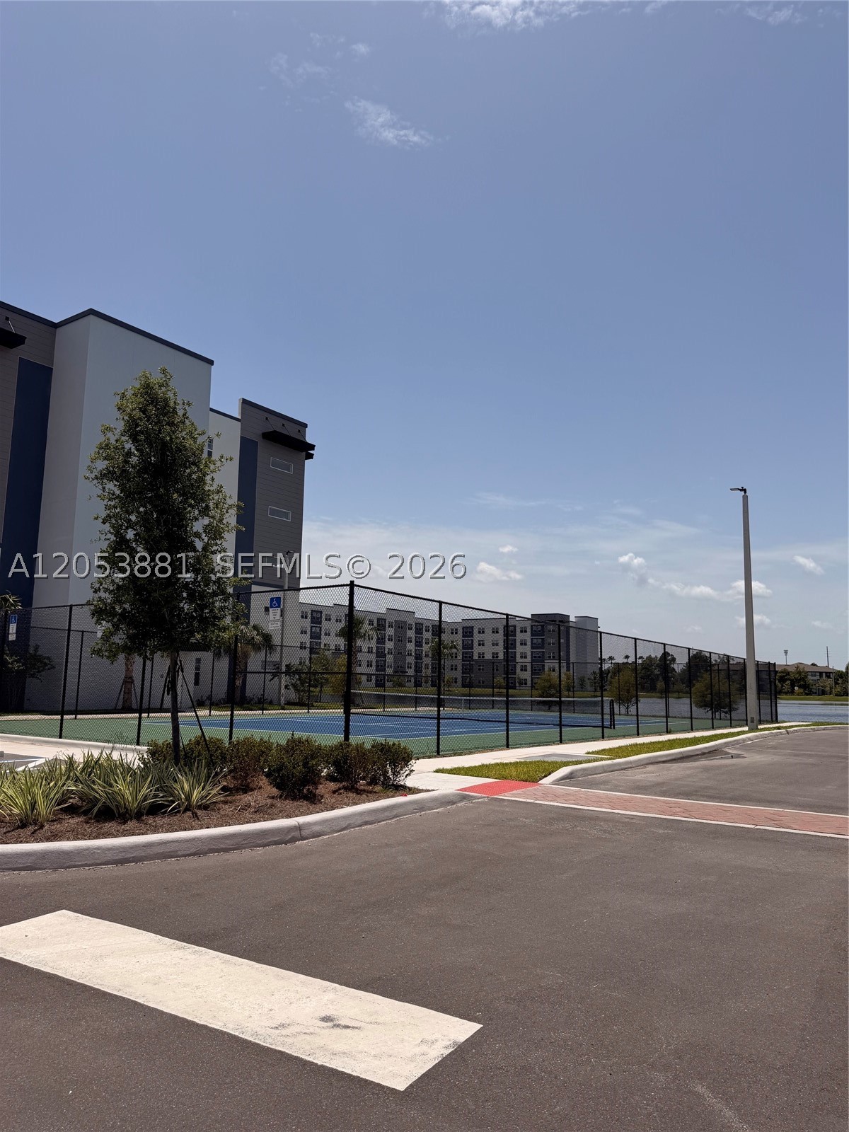 MILLENIA PARK - Residential