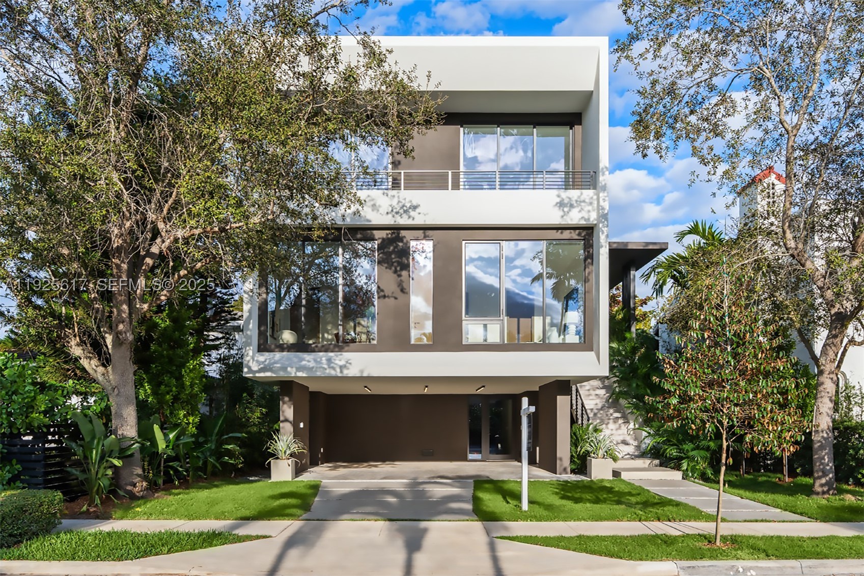 CRYSTAL BLUFF ADDN TO SIL - Residential