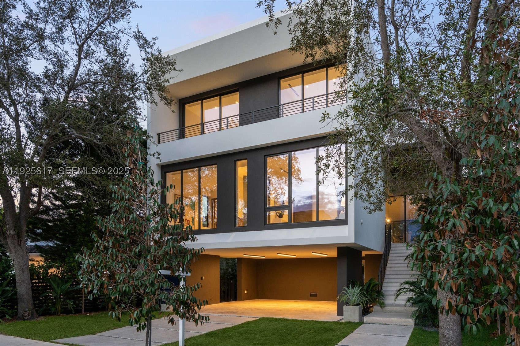CRYSTAL BLUFF ADDN TO SIL - Residential