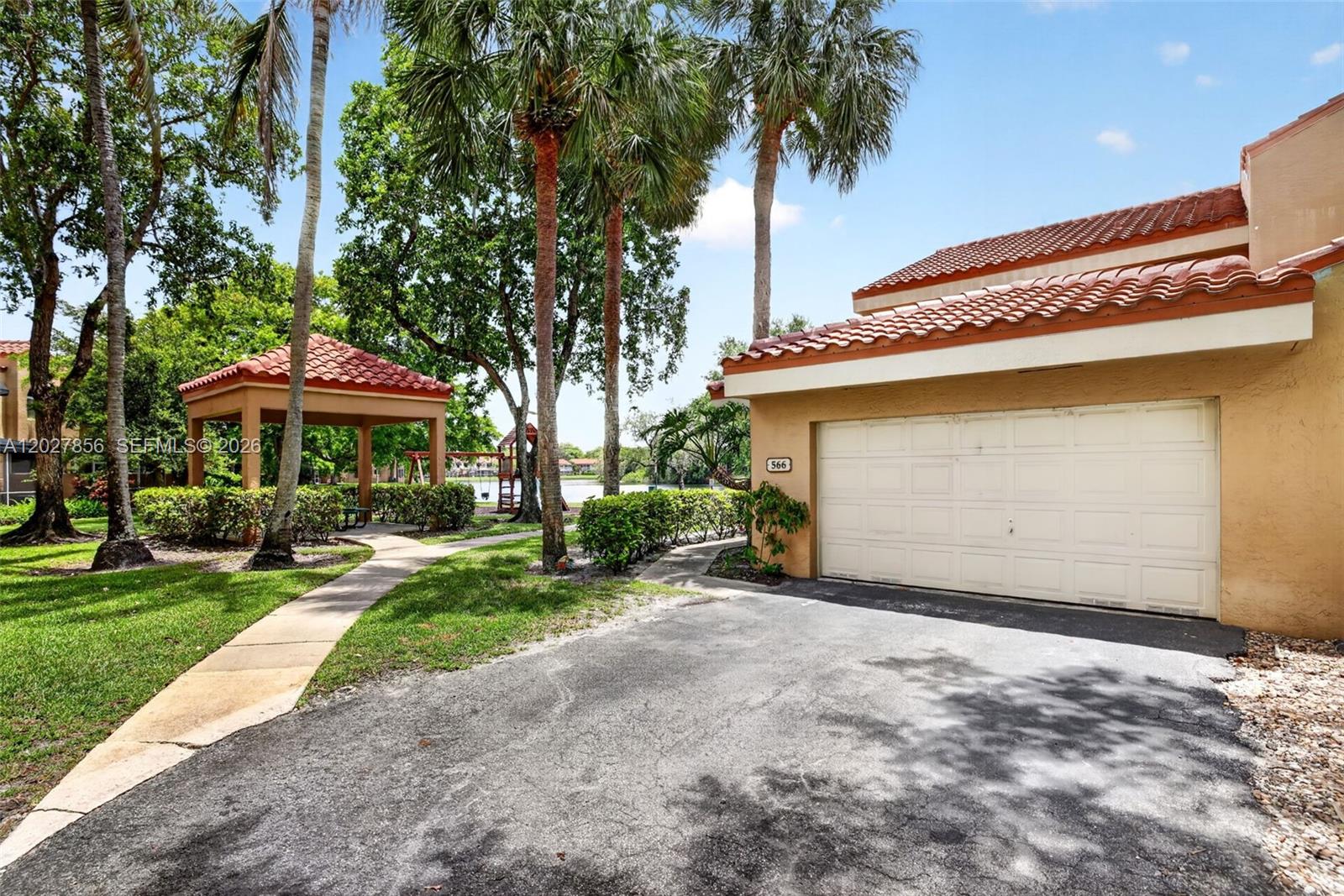 JACARANDA PARCEL 480 - Residential
