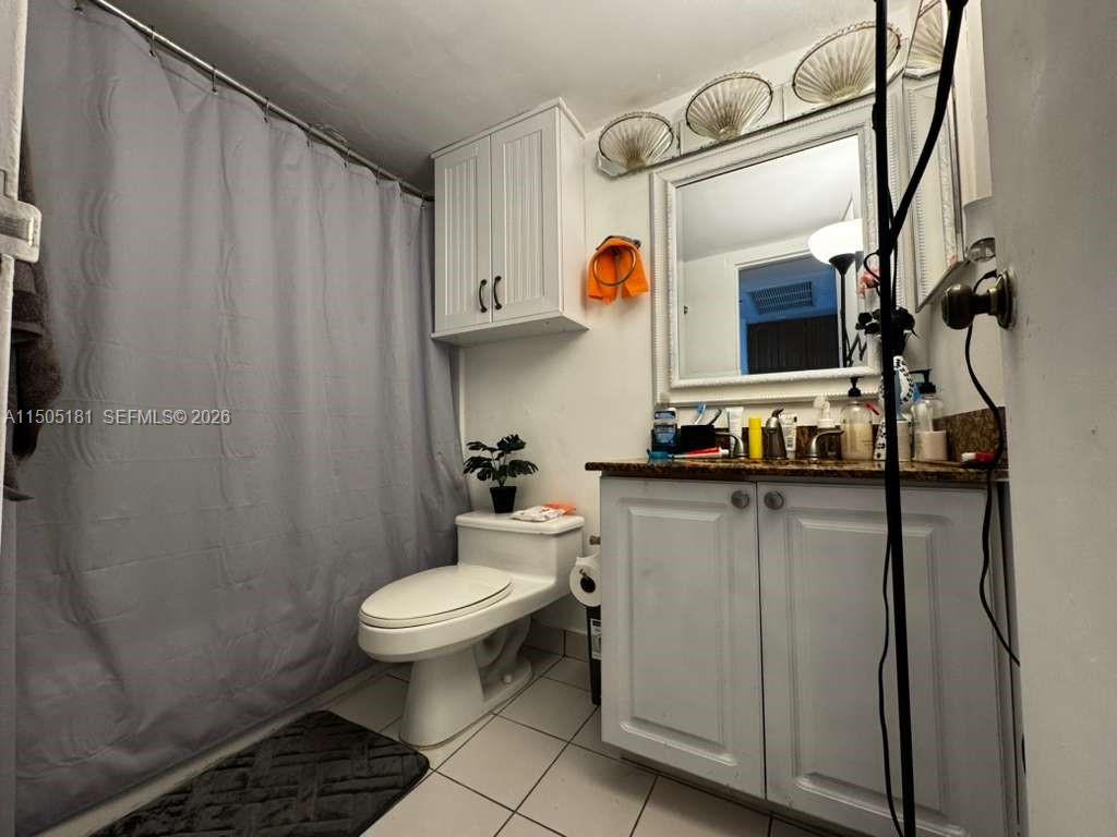 AVENTURA BEACH CLUB - Residential