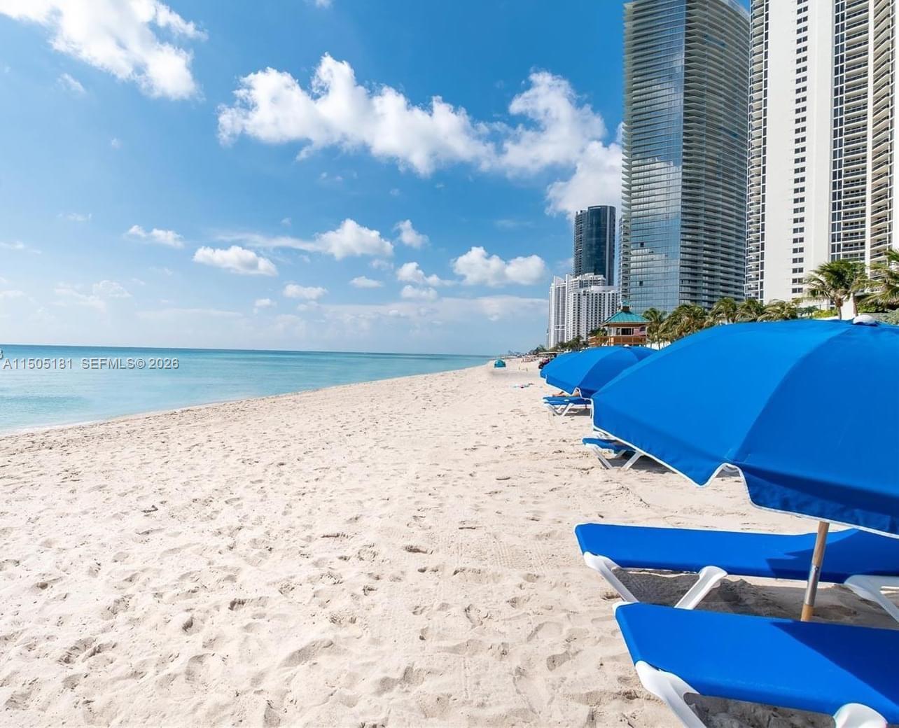 AVENTURA BEACH CLUB - Residential