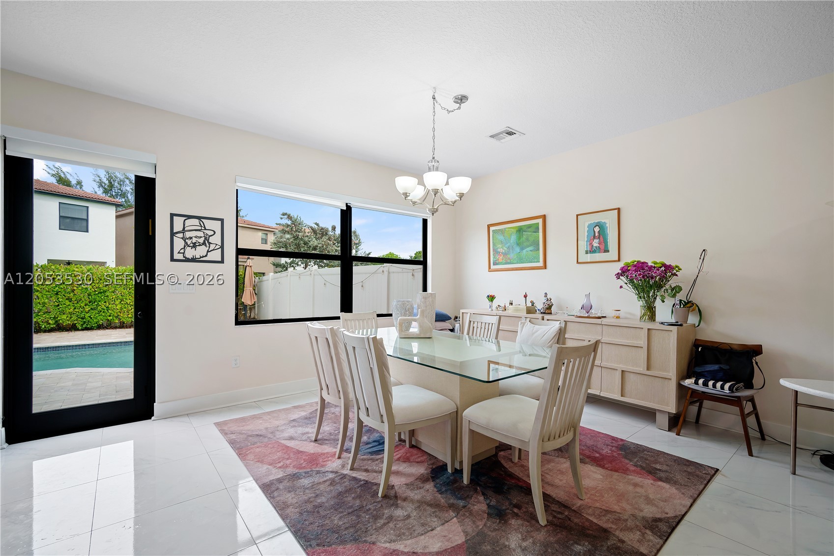 CHAMPION LAKES - Residential