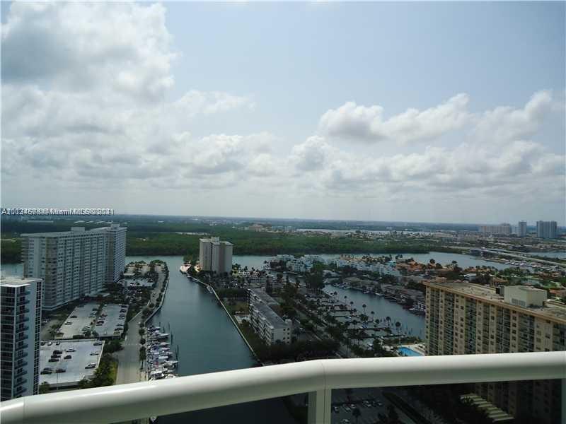 TDR TOWER III CONDO - Residential Lease