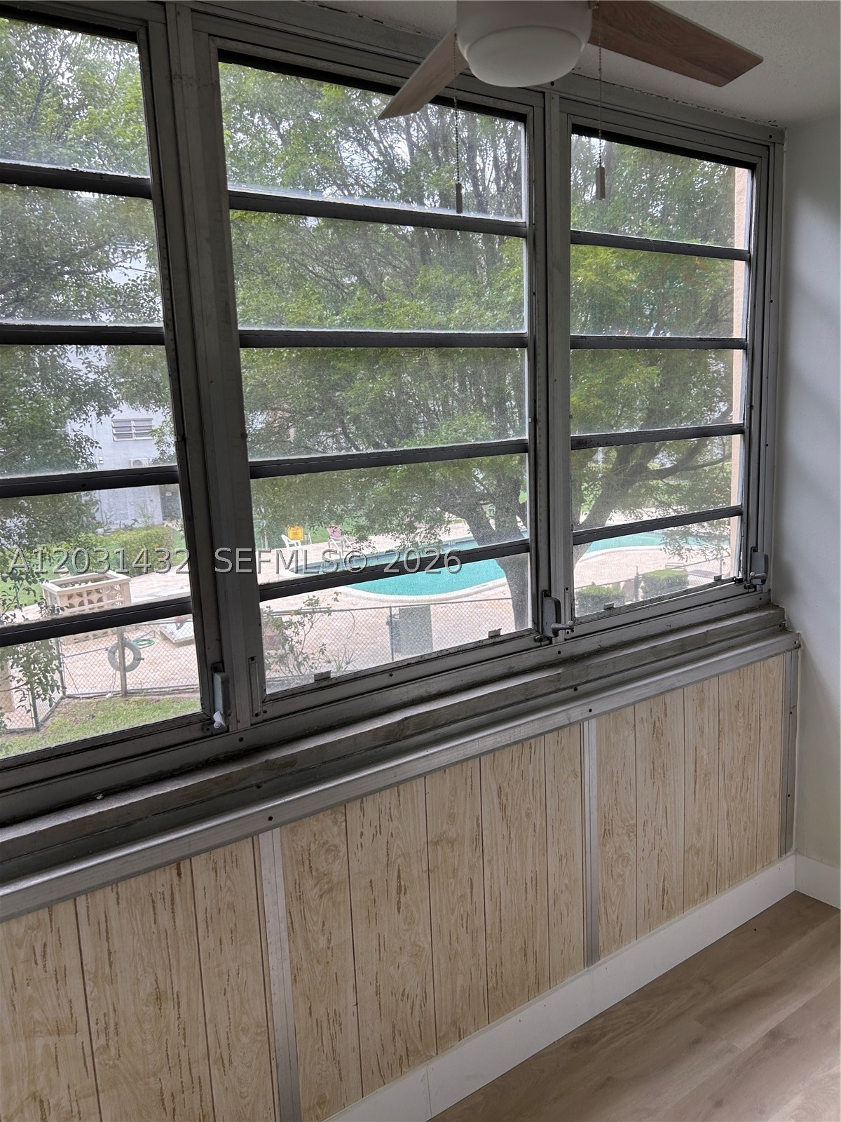 MEADOWBROOK TOWERS CONDO - Residential Lease