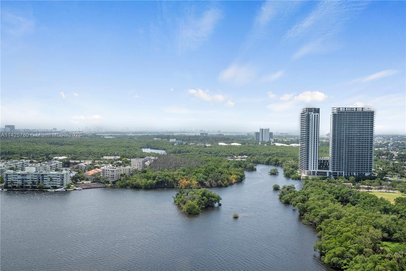 MARINA PALMS RESIDENCES - Residential Lease
