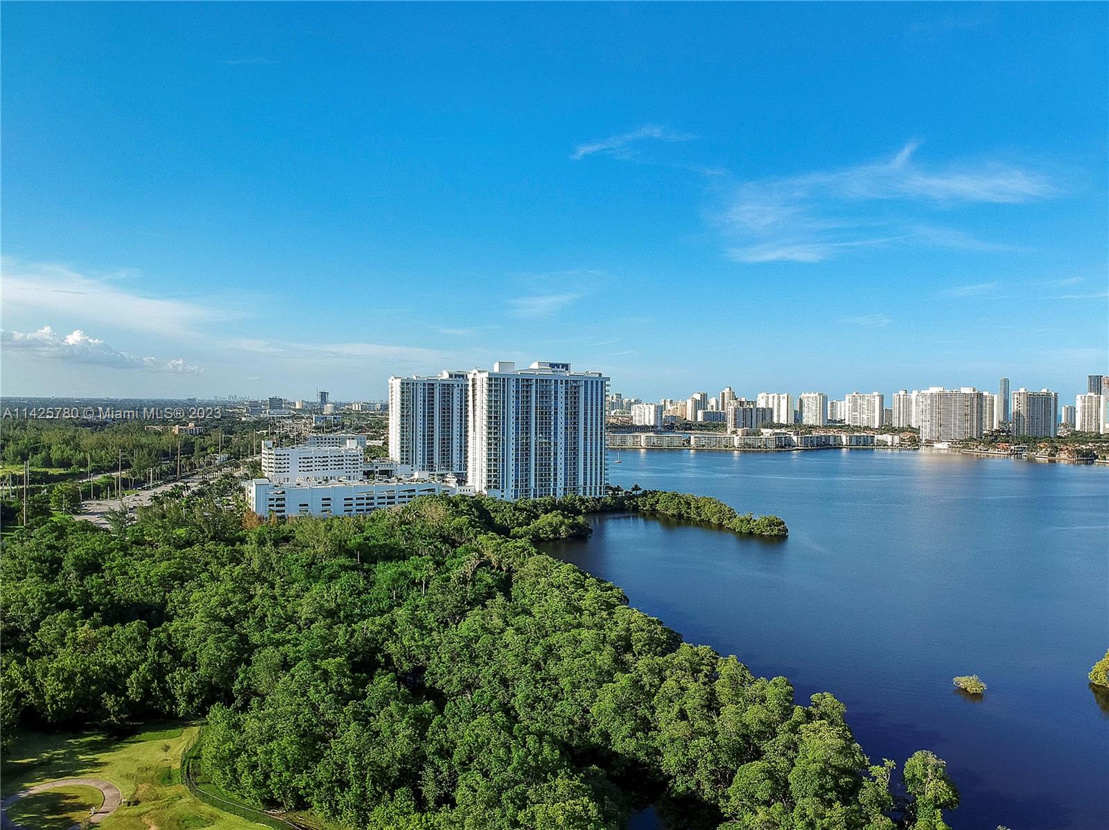 MARINA PALMS RESIDENCES - Residential Lease