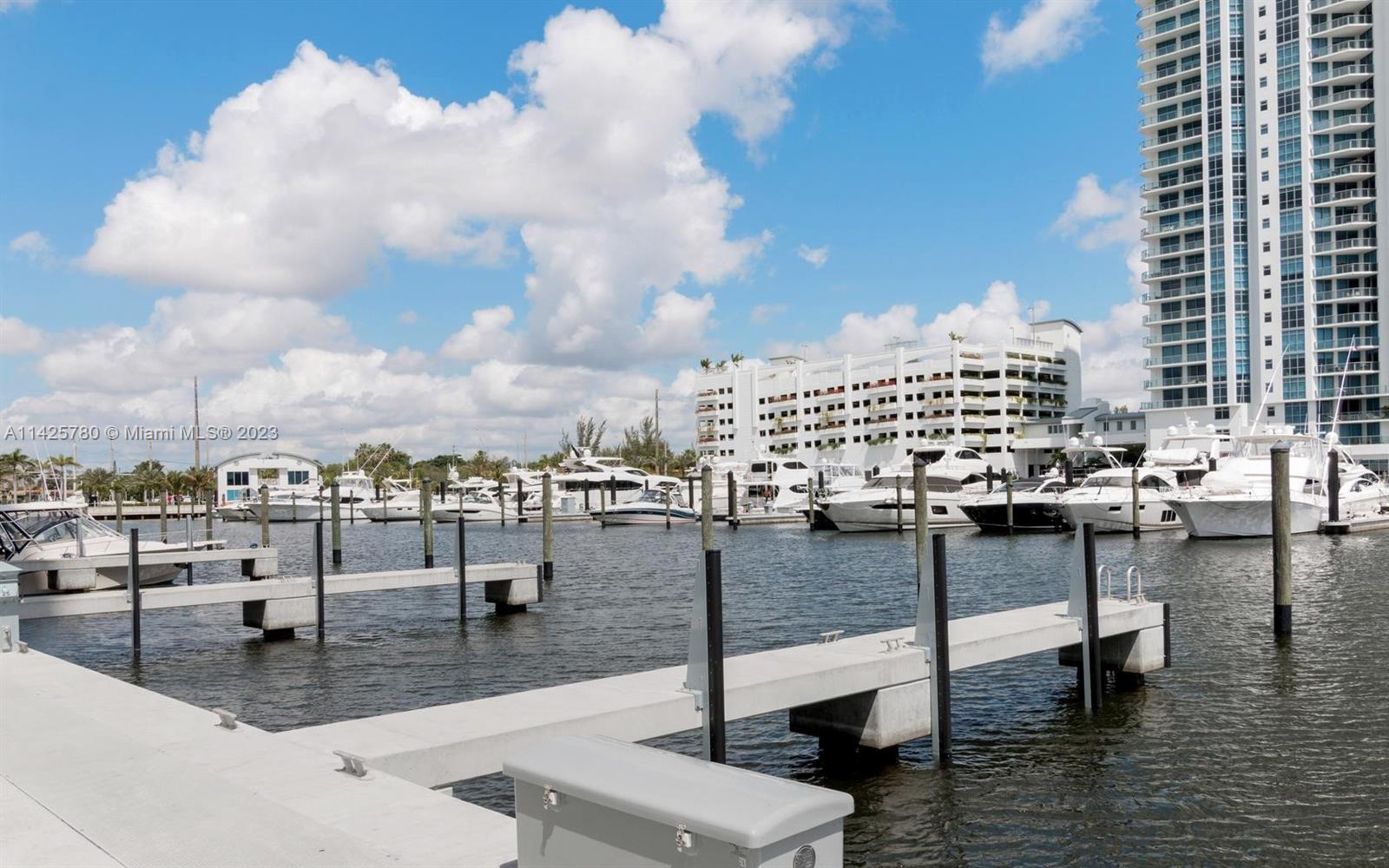 MARINA PALMS RESIDENCES - Residential Lease