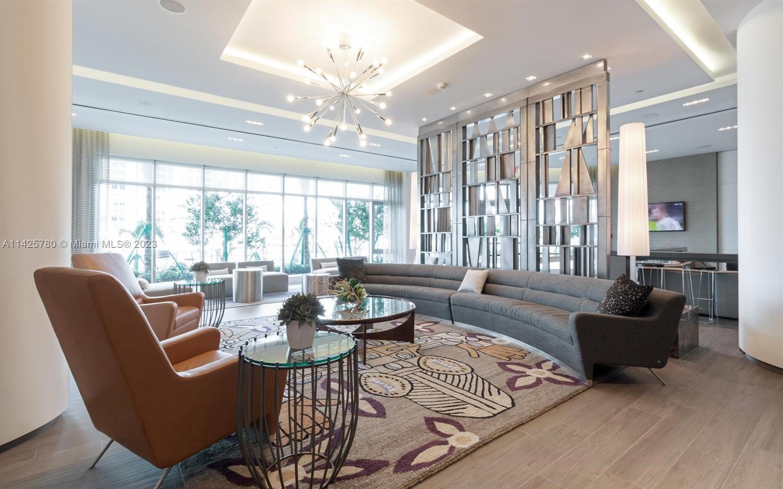 MARINA PALMS RESIDENCES - Residential Lease