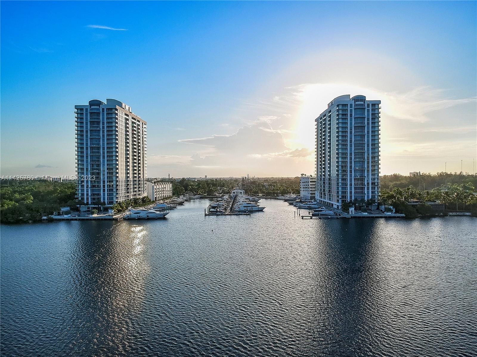 MARINA PALMS RESIDENCES - Residential Lease