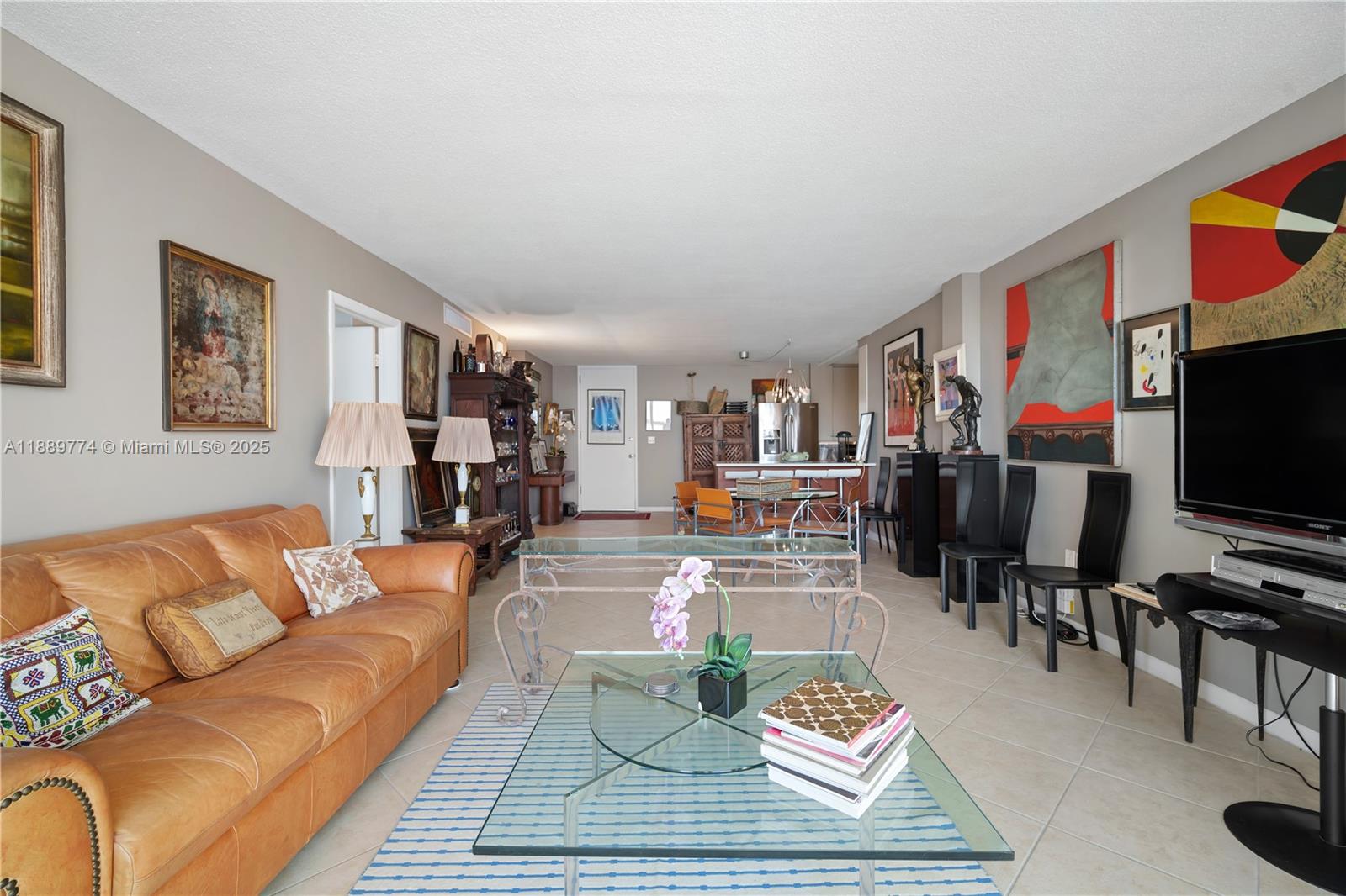 PALM BAY CONDOMINIUM - Residential